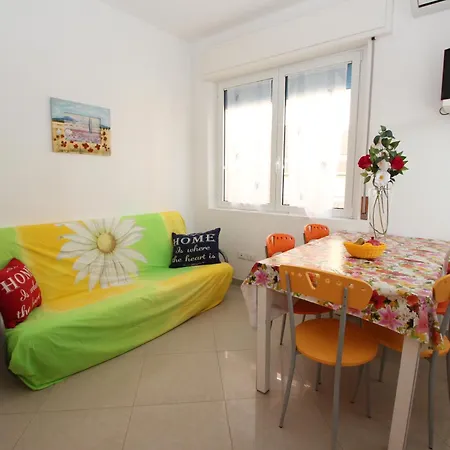 Stella Apartment *